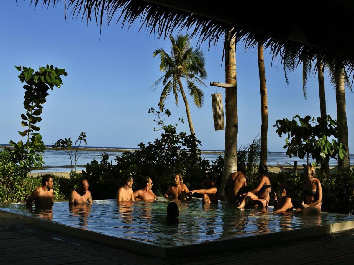 Bravo Beach Resort General Luna  Eksteriør bilde