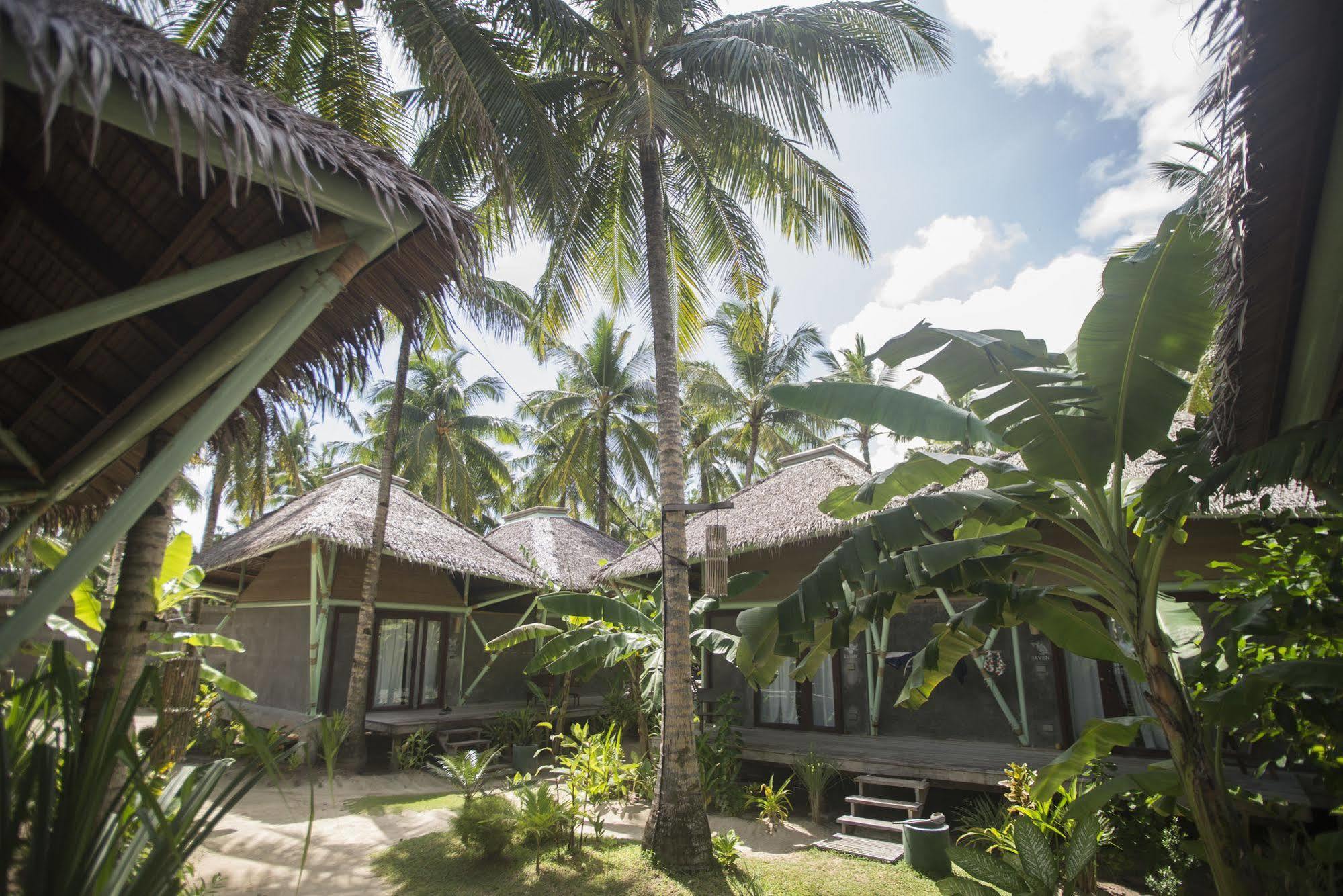 Bravo Beach Resort General Luna  Eksteriør bilde